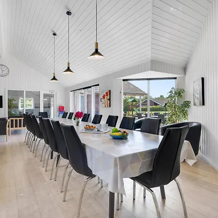 Beautiful In Idestrup With Kitchen Bøtø By