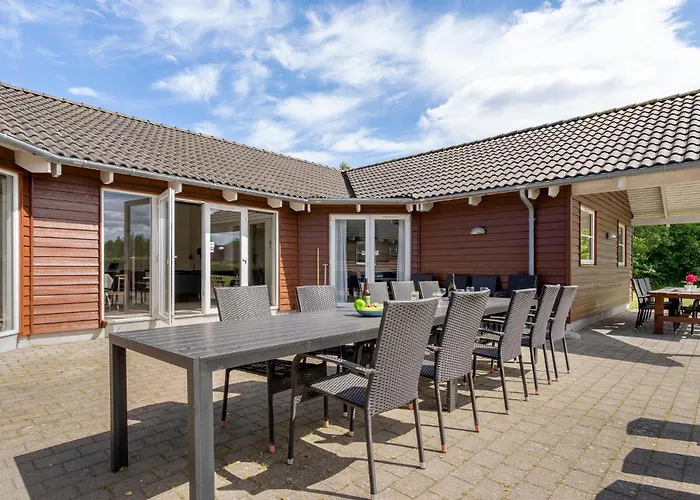 Casa de Férias Beautiful In Idestrup With Kitchen